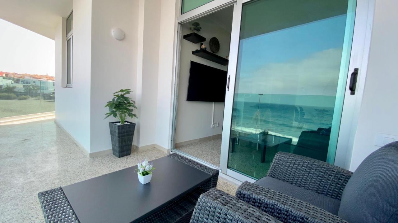 Hermoso Edificio Frente Al Mar Con Gran Terraza Y Hermosas Vistas Las Palmas de Gran Canaria Bagian luar foto